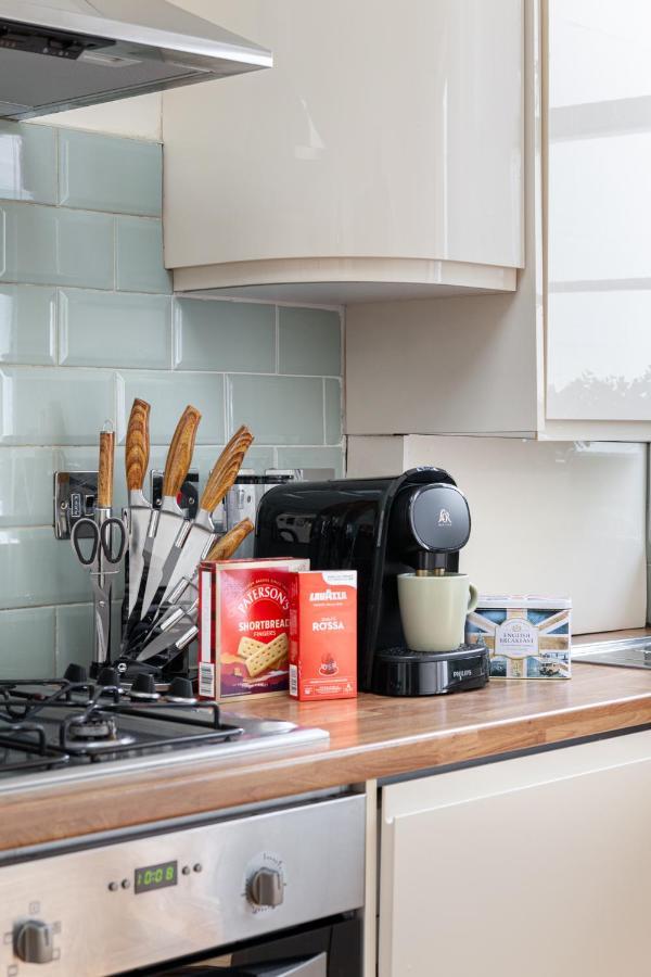 Kensington Nest Serviced House London Bagian luar foto